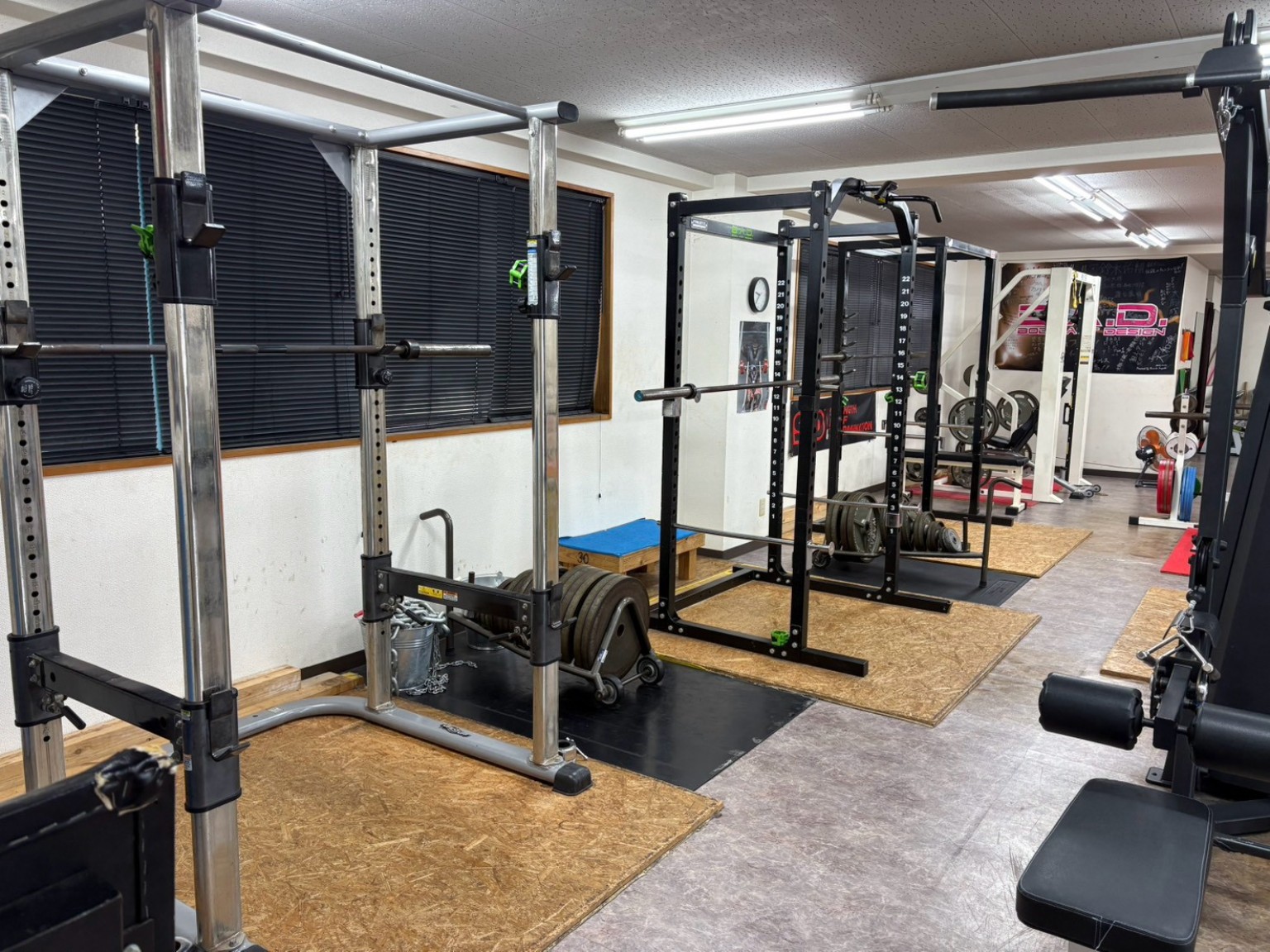 B.A.D.松本のパワーラックエリア